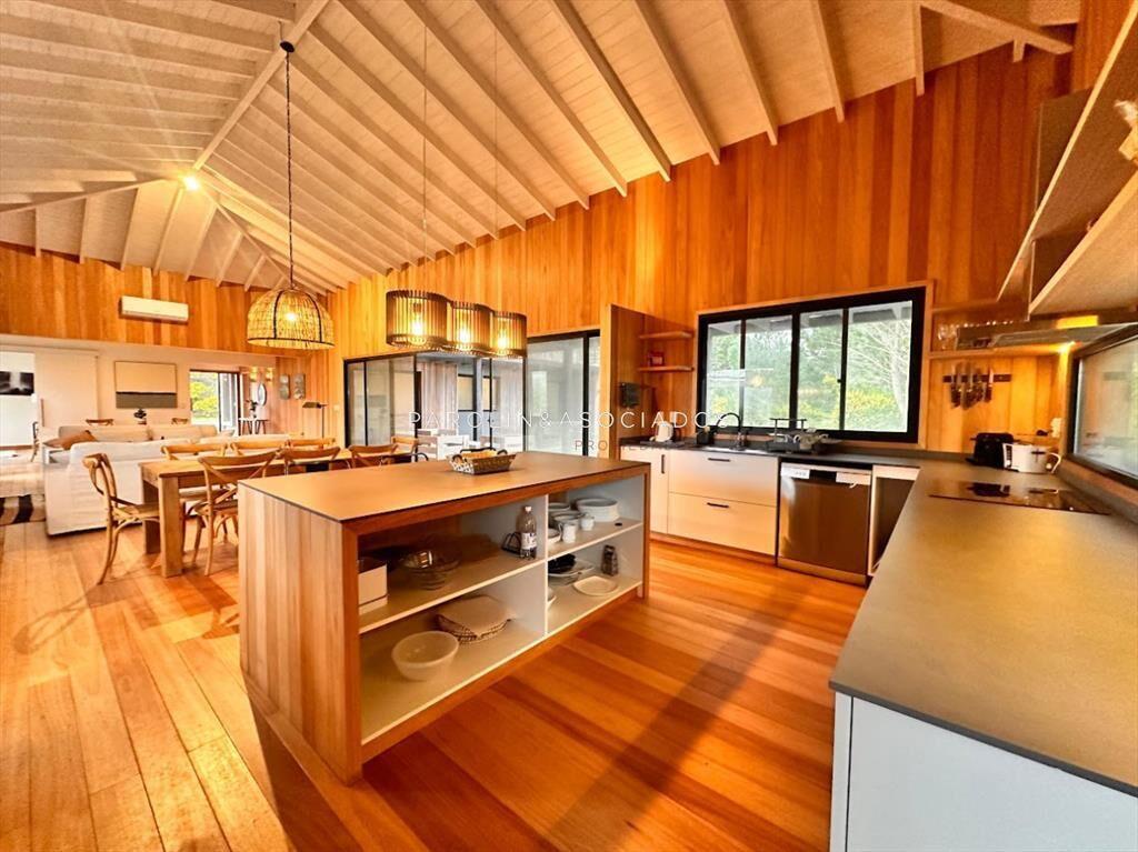 Casa en Venta de 4 Dormitorios en Laguna