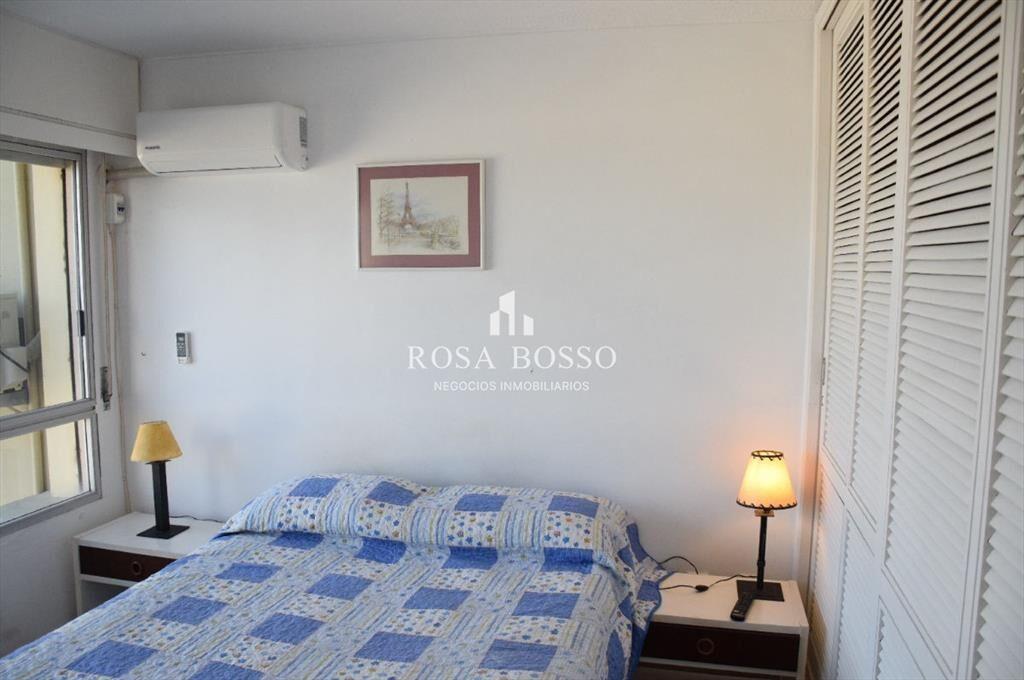 Apartamento en Peninsula, 3 dormitorios *