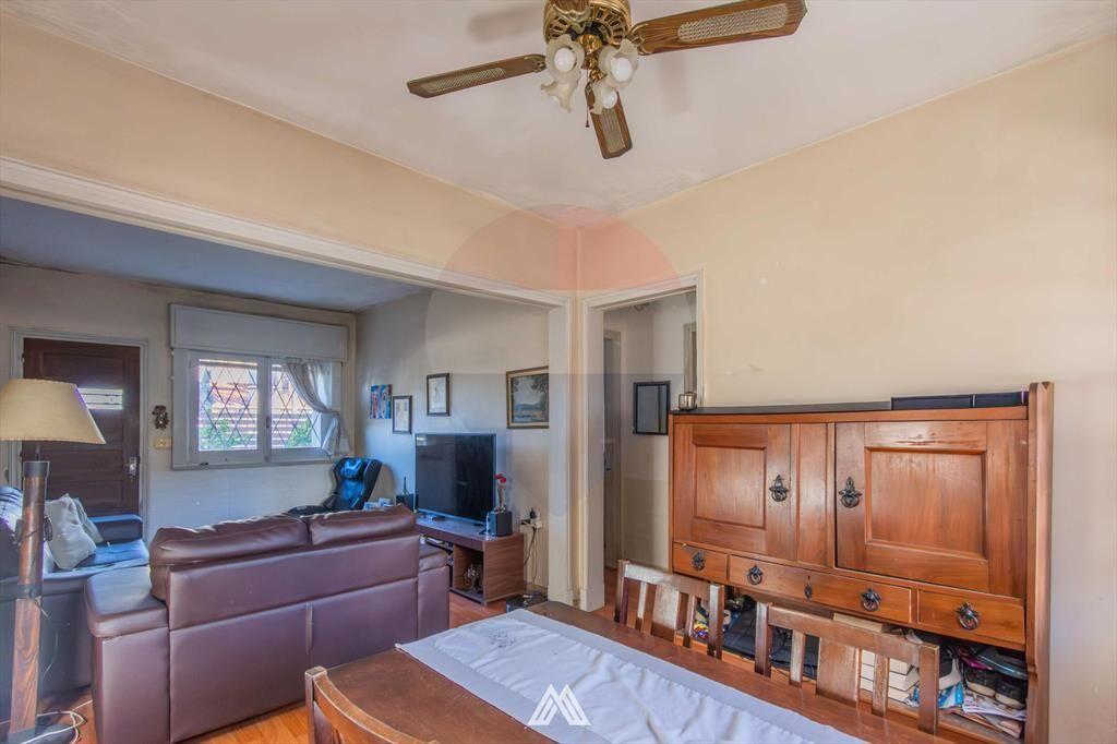 VENTA 2 CASAS EN MALVÍN SUR