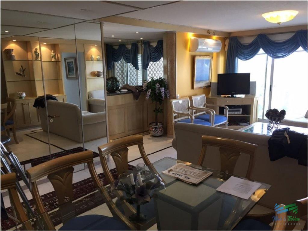 Apartamento en Mansa, 3 dormitorios *