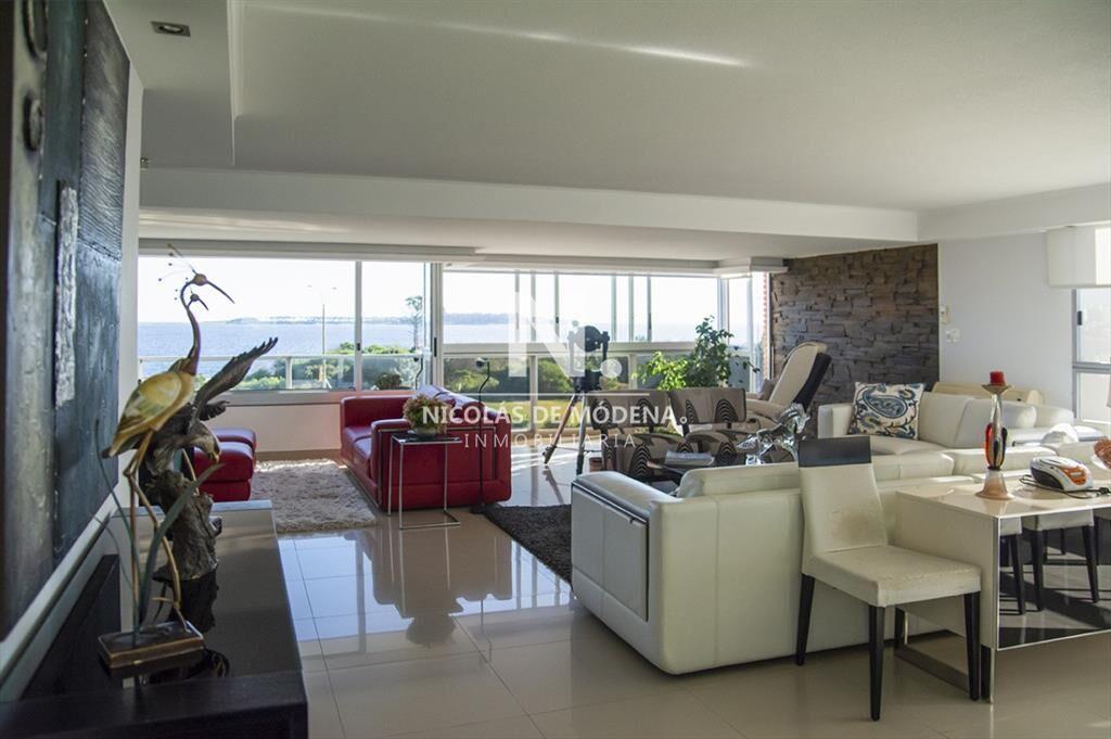 Departamento con agradable vista y excelente