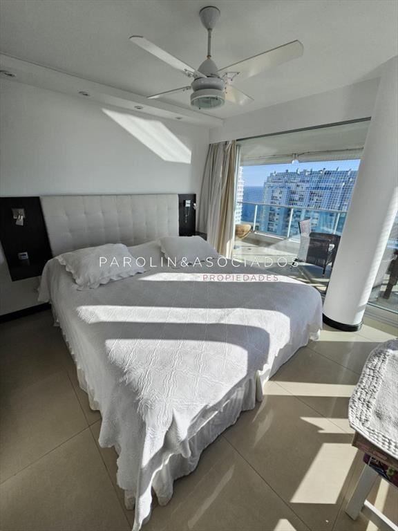 Apartamento en venta de 3 dormitorios en Gala del