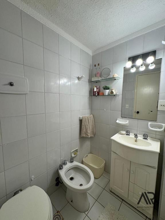 Apartamento en alquiler c/ cochera en Península