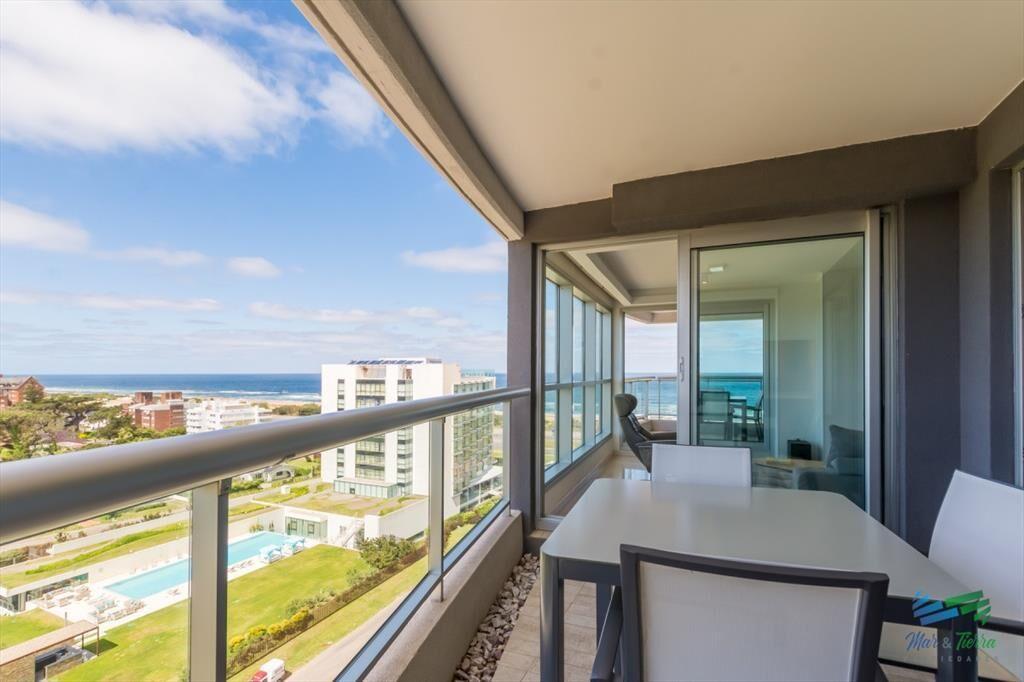 Alquilo excelente apartamento en torre de