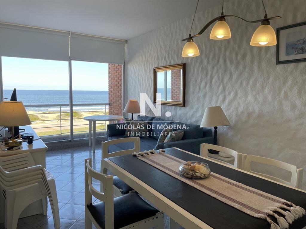 Brava frente al mar - Punta del Este