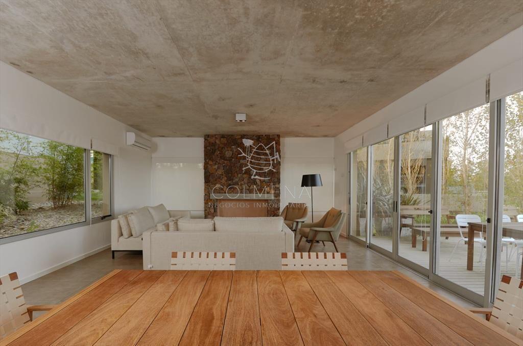 Venta apartamento 3 dormitorios, Punta Ballena