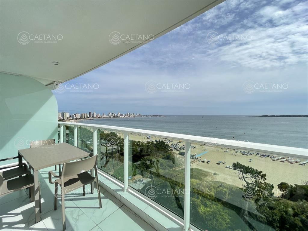 Venta apartamento 3 dormitorios playa mansa Punta