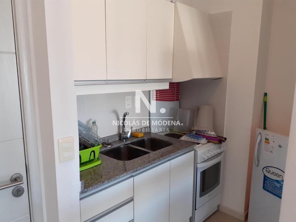 Apartamento en torre moderna con buenos amenities