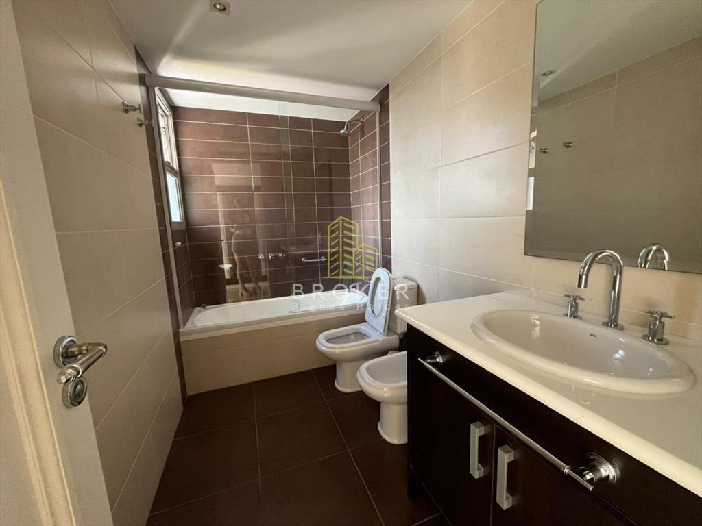 Apartamento en venta Primera linea 4 dorm. 4