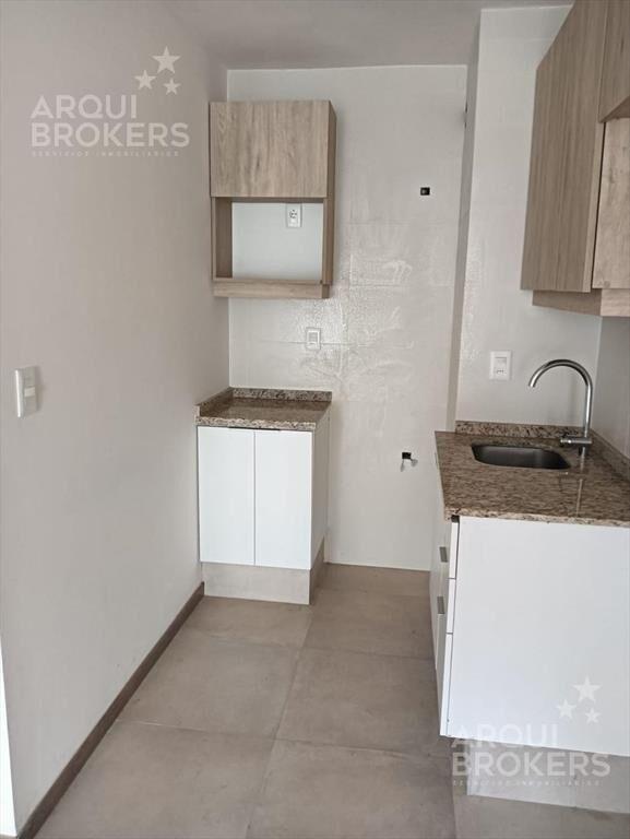Apartamento monoambiente en venta con garaje incluído en Ag