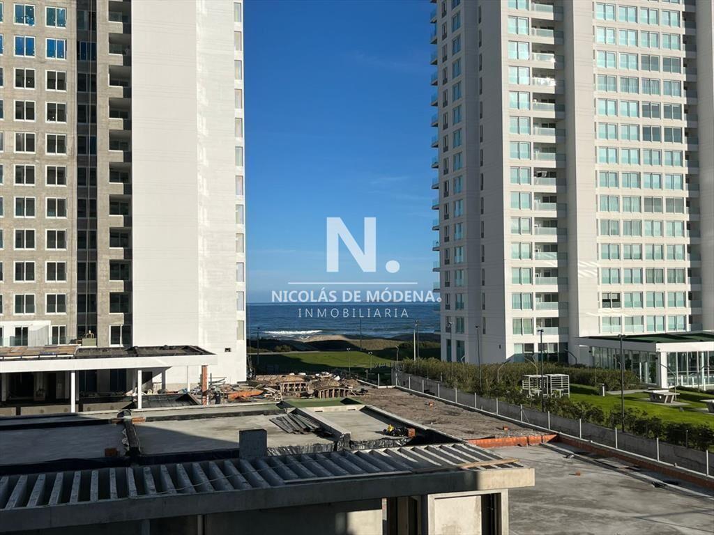 Apartamento en Alquiler, 2 dormitorios, Punta del Este