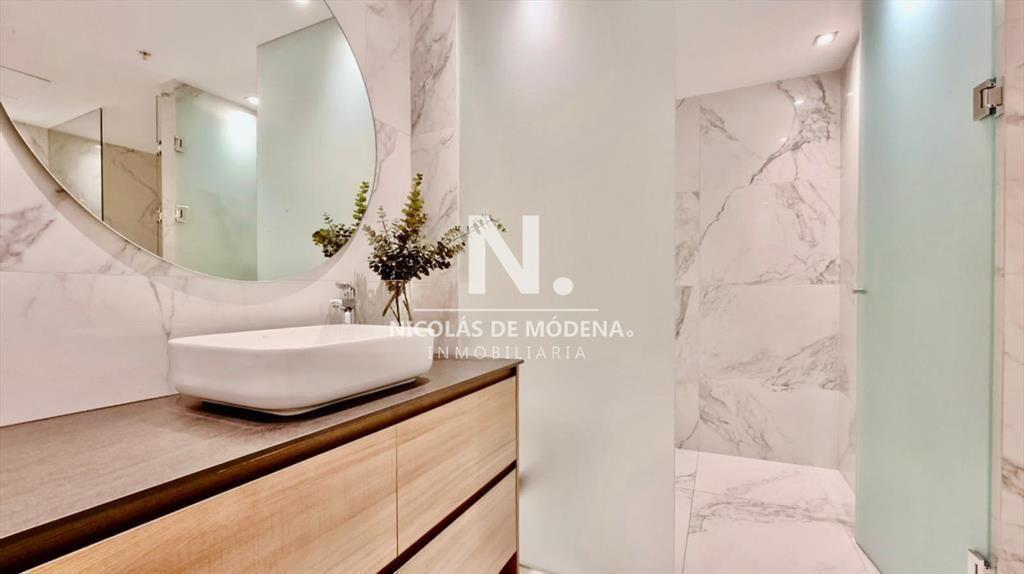 Excepcional apartamento central Unificado en 4 +