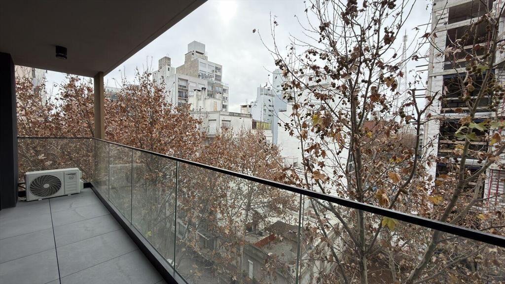 Si Alquila apartamento 1 dormitorio balcón estrena Cordón