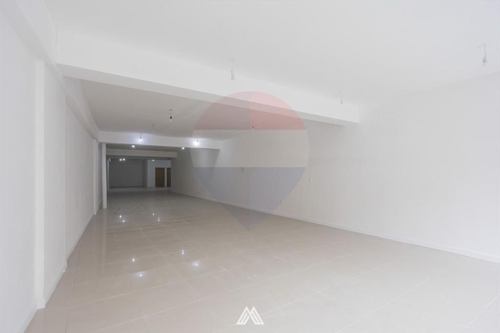 VENTA LOCAL COMERCIAL SOBRE 18 DE JULIO, CORDÓN