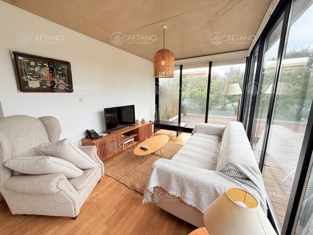 Excepcional apartamento a metros del mar!