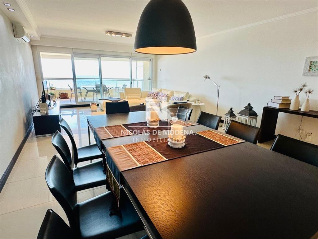 Alquiler de apartamento en Brava Punta del Este de 3 dormit
