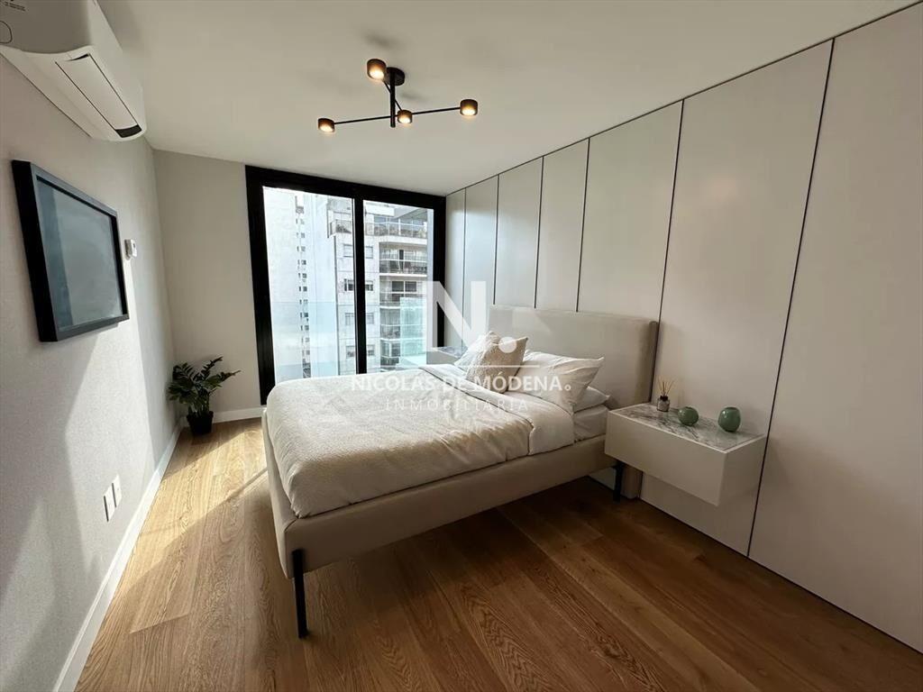 Venta Apartamento de 3 Dormitorio en El Corazon de Punta Ca
