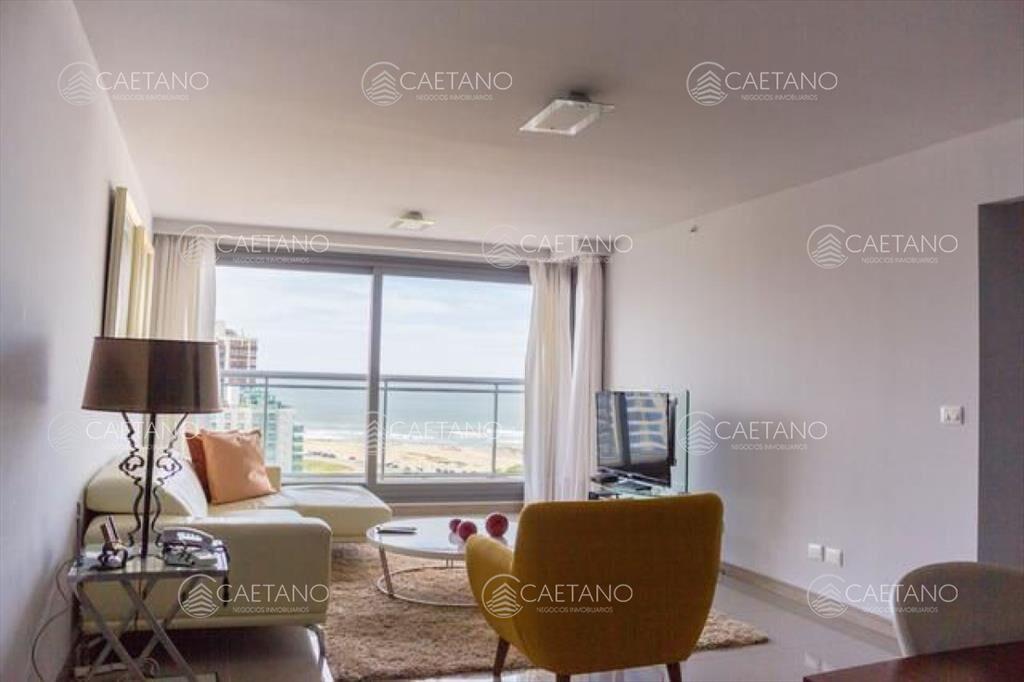 En venta apartamento en Punta del Este, zona La