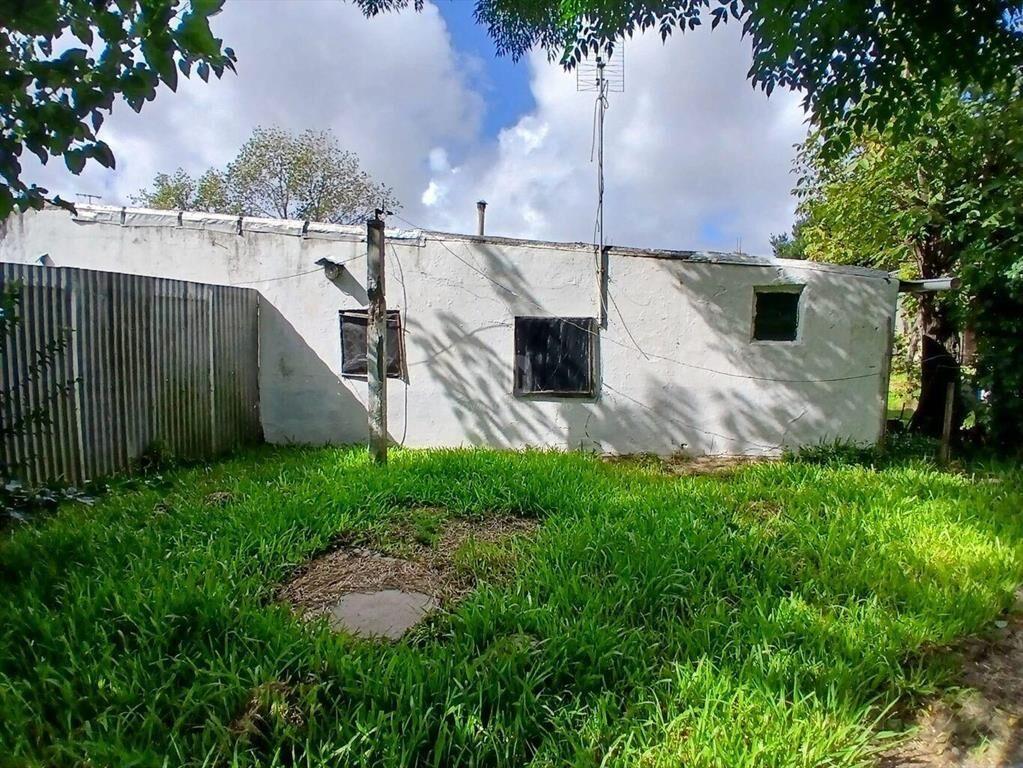 VENTA CASA CERRO CON GRAN FONDO