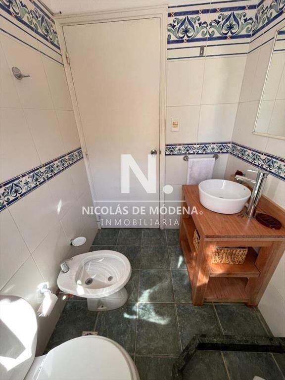 Vende espectacular casa con 3 dormitorios, y en
