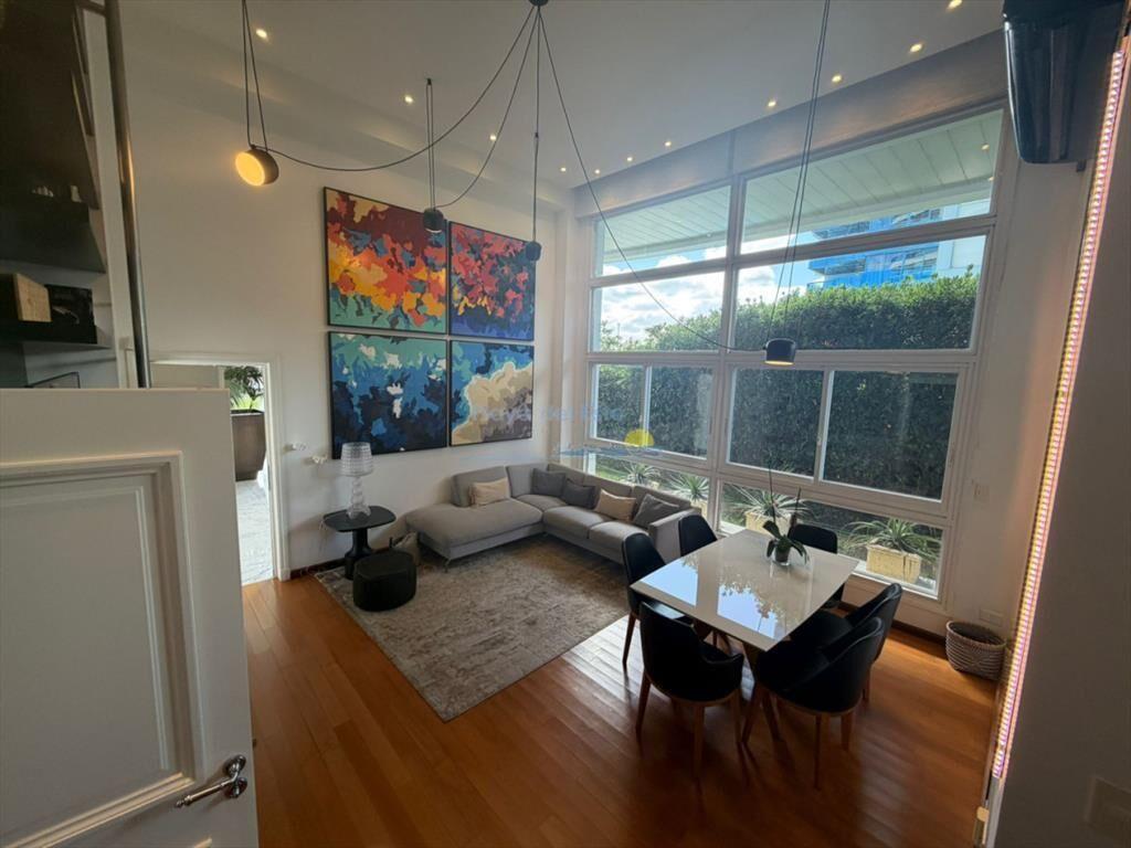 Apartamento de 3 dormitorios en venta en Punta ,