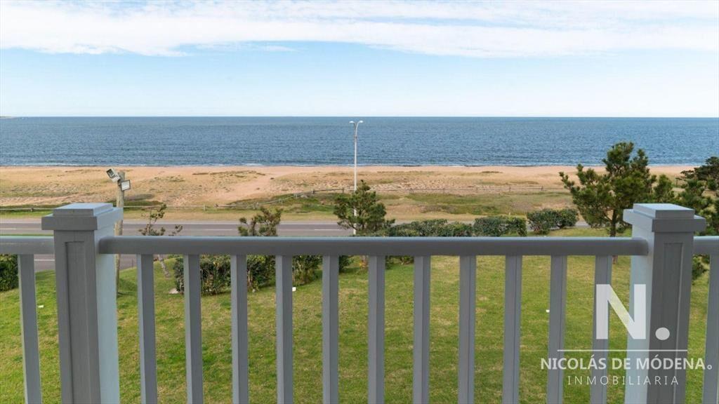 Mansion en venta y alquiler en Punta del Este, 8 dormitorio