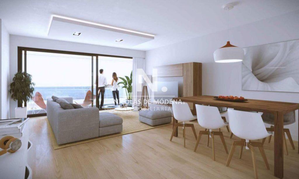 Venta Apartamento 2 dormitorios con patio en Para