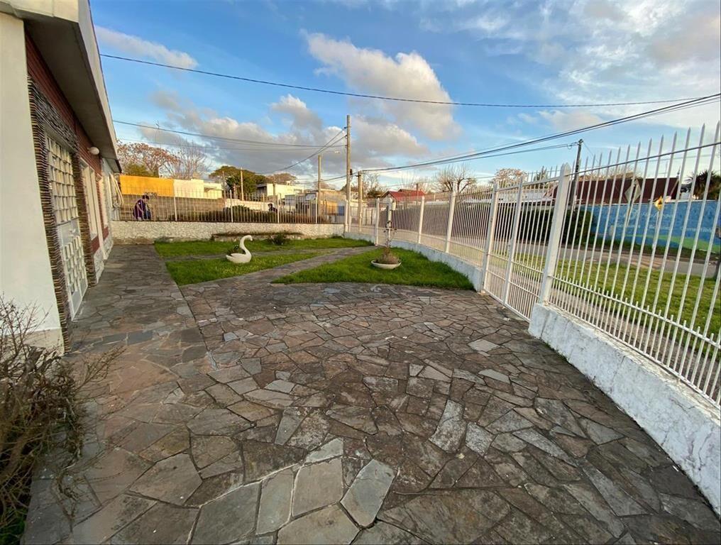 Dos casas a la venta en el mismo padrón. Ambas Alquiladas.