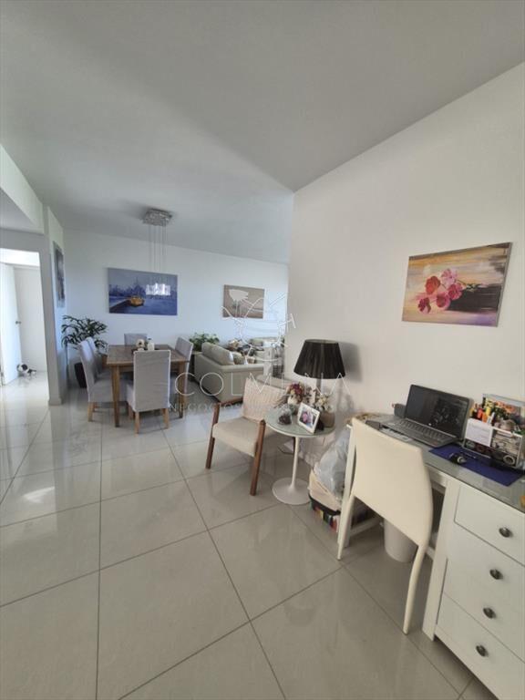 Apartamento en venta primera linea Playa Mansa 2