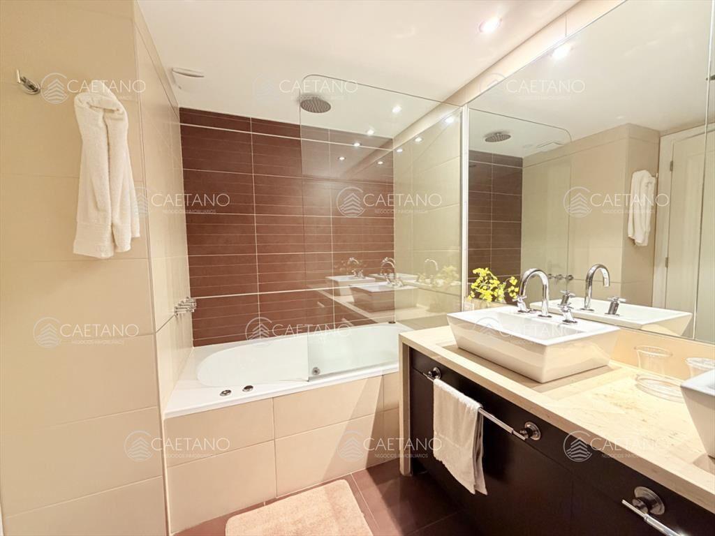 Venta Imperiale 2 dormitorios Punta del Este