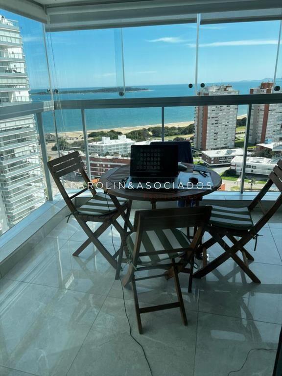 Apartamento de 2 dormitorios en venta en Miami