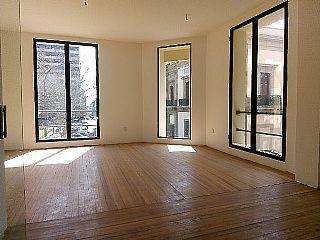 gran loft esquina frente a la Plaza Matriz !!