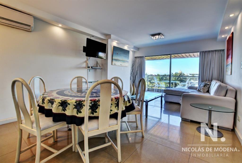 Venta de Apartamento 2 dormitorios, Península, Punta del E