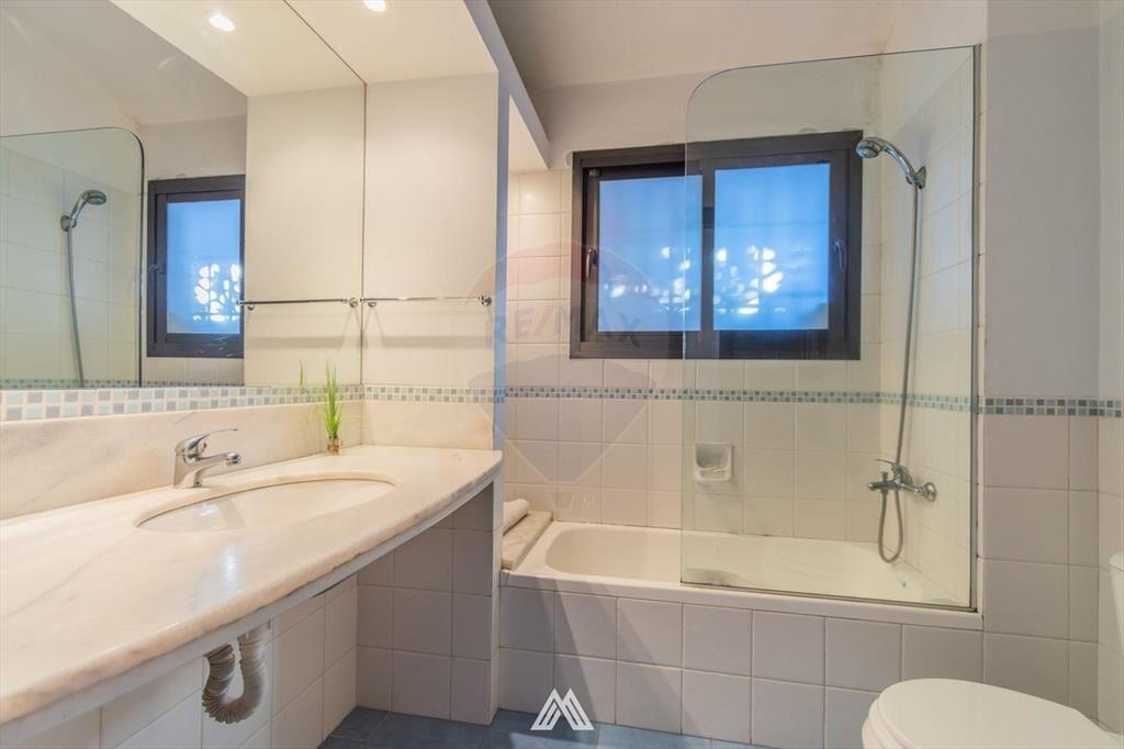 Venta casa Carrasco Sur 5 dormitorios piscina