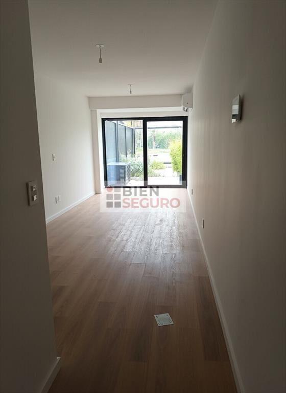 Impecable monoambiente, con piscina, spa y otros amenities,
