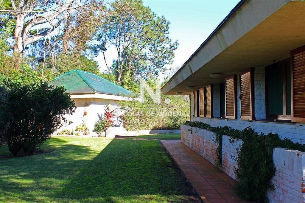En venta chalet de 3 dormitorios en Brava, Punta