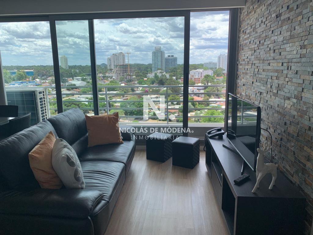 Imperdible departamento Edificio Alexander en del