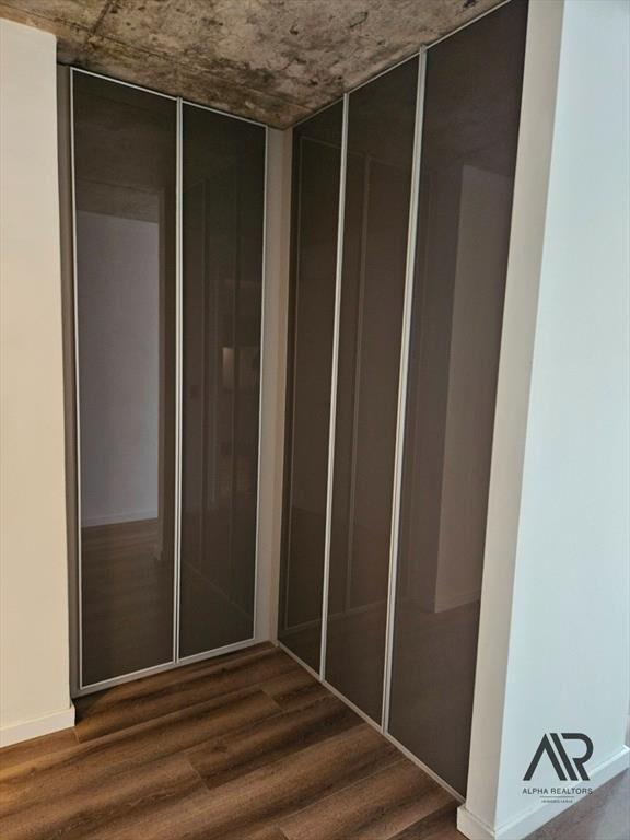 Venta apartamento de 2 dormitorios con RENTA y con coche...