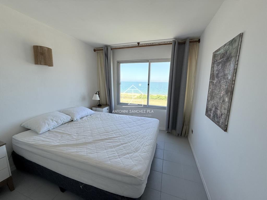 Venta apartamento 3 dormitorios primera linea,