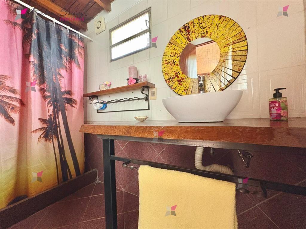 Casa de cuatro dormitorios en Manantiales