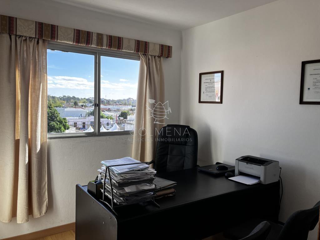Apto 3 dormitorios, 2 baños en venta
