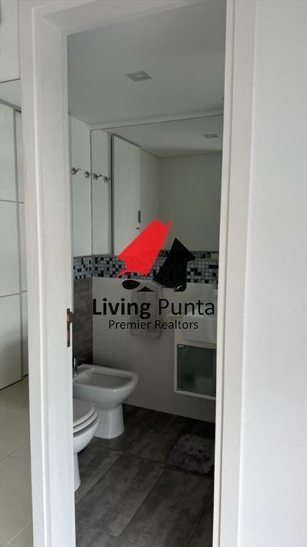 GRAN PLANTA EN TORRE CON SERVICIOS