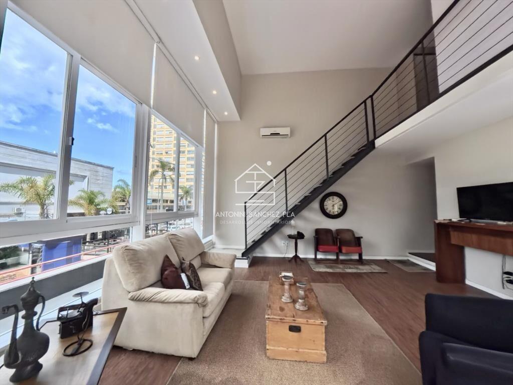 DUPLEX - PENINSULA