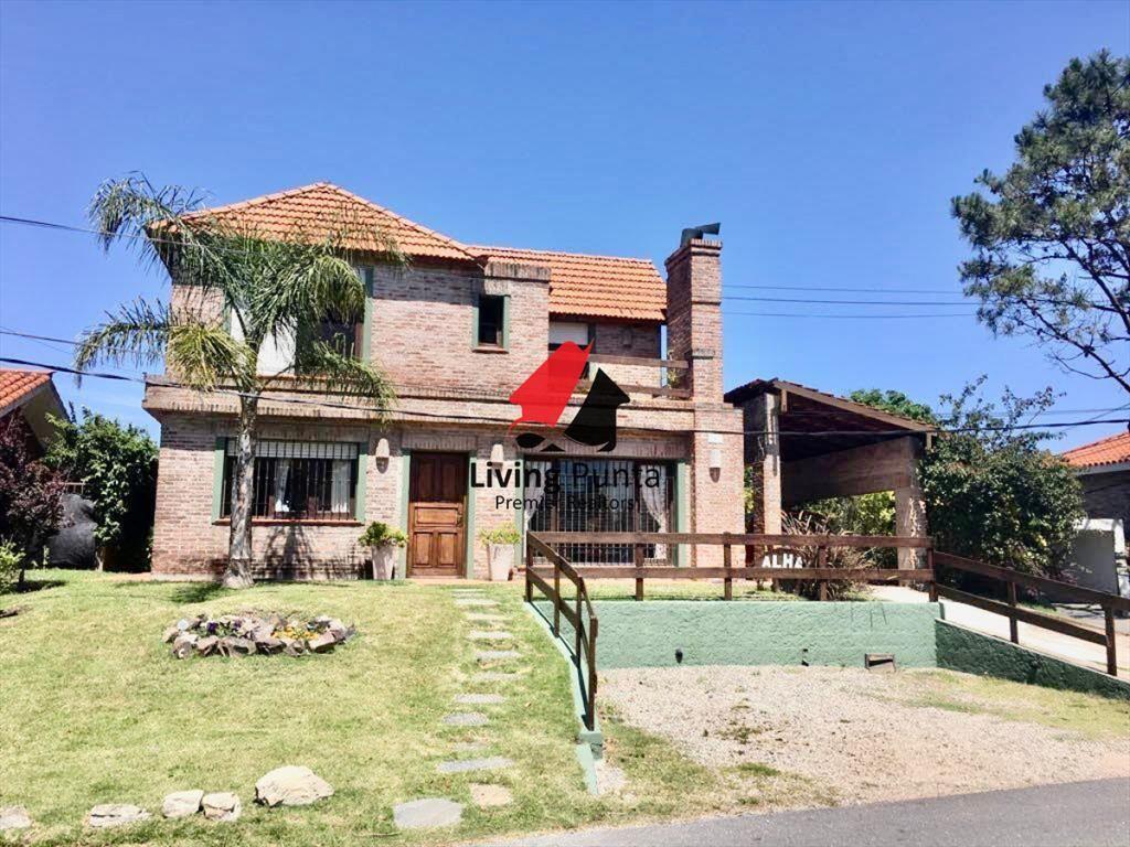 Hermosa casa a la venta de 5 dormitorios
