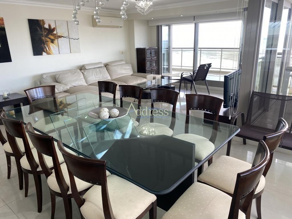 Apartamento en Punta del Este, Brava