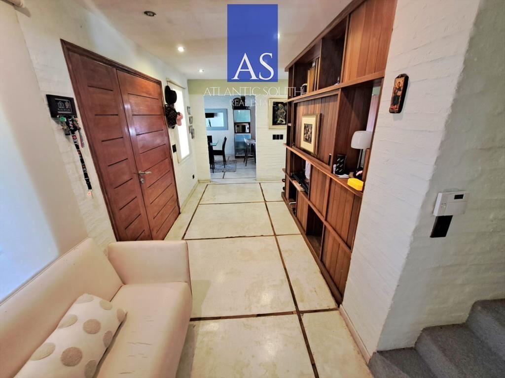 xclusiva Casa con Piscina y Gran JardÃ­n en del