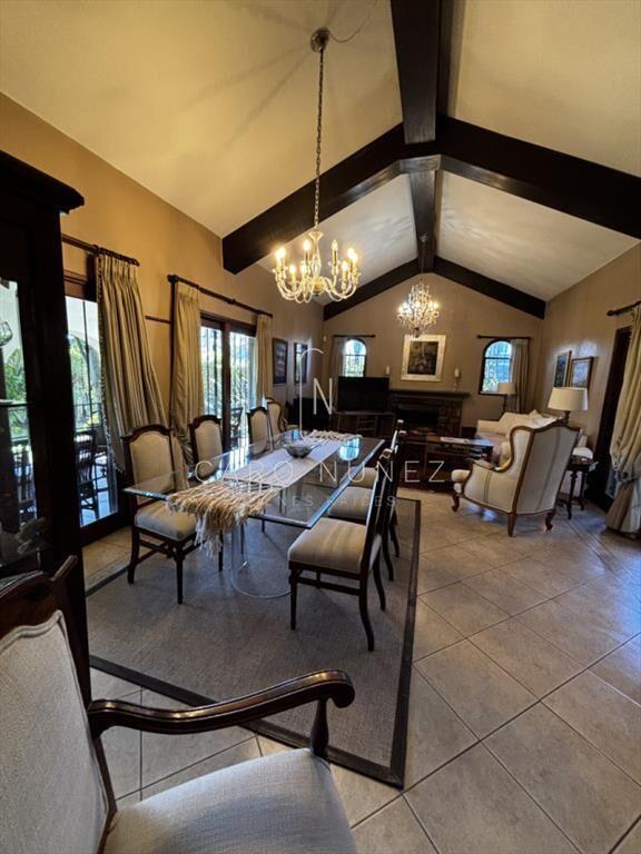 Venta Casa en una planta 3 dormitorios y servicio