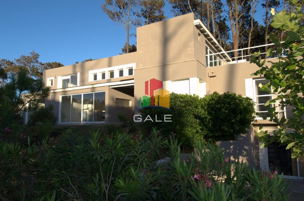 Casa en Venta y Alquiler, Laguna Blanca, La 4