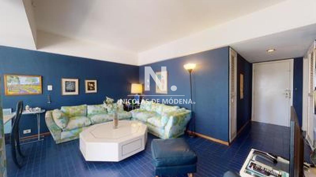 APARTAMENTO FRENTE AL MAR