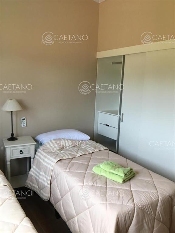 ALQUILER DE HERMOSA CASA CON PISCINA EN JOSE IGNACIO